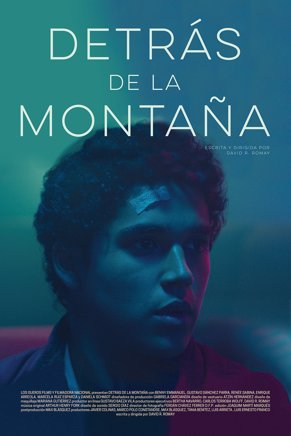 Detrás de la Montaña (2018)